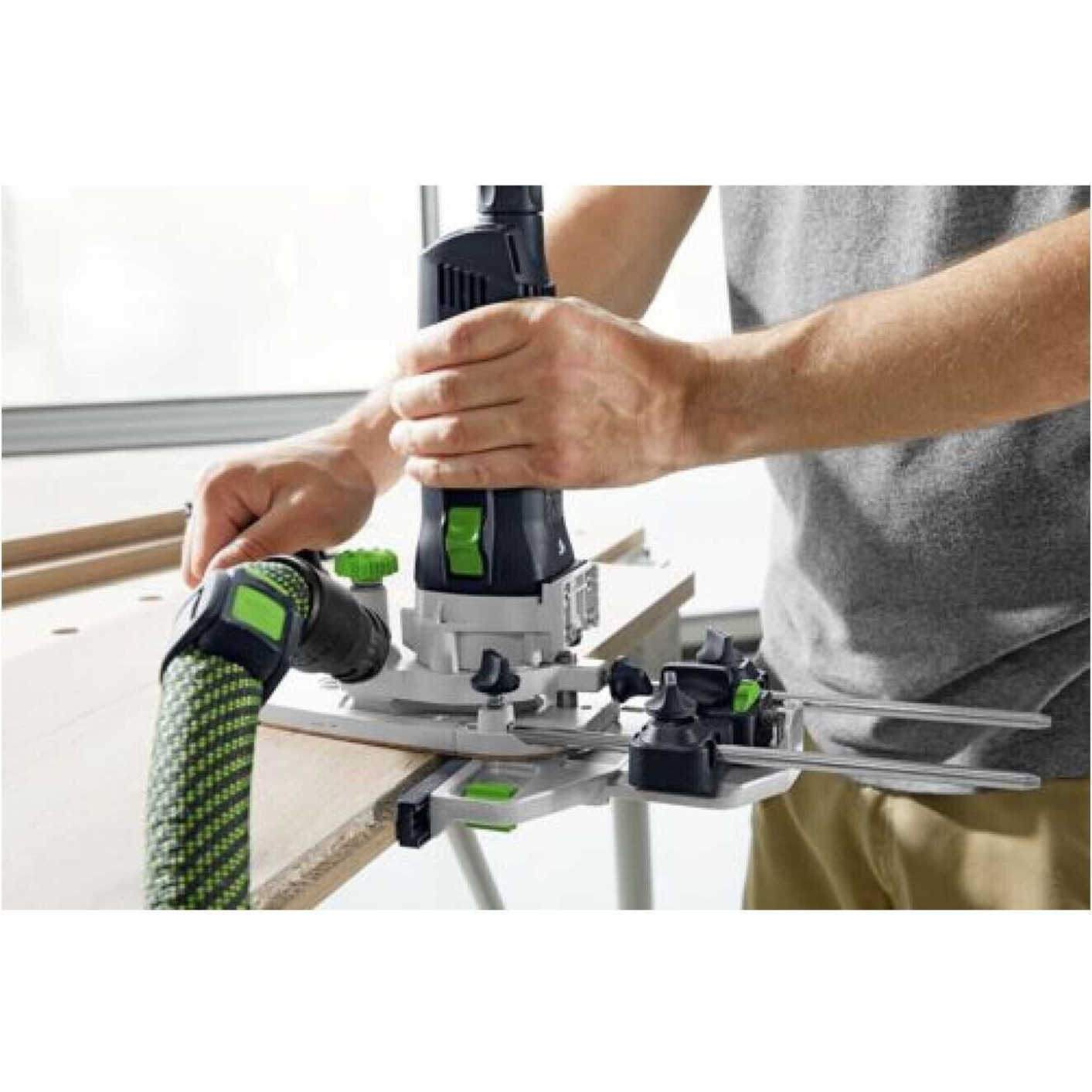 Festool - 578059 Kantenfräse MFK 700 EQ-Set (Drehzahlregelung, Antistatik-Funktion, 720W Leistung)