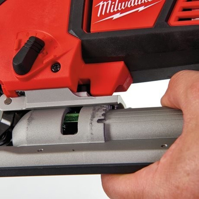 Milwaukee - M18BJS-402C (Profi Akku-Stichsäge, 18V, 4Ah, 2 Akkus)